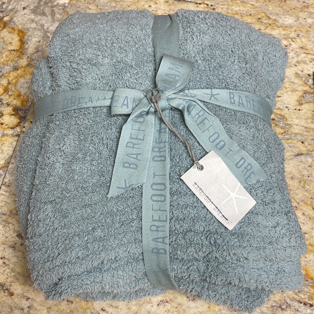 Barefoot Dreams Blanket
